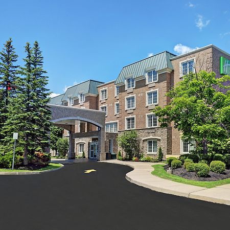 Holiday Inn Express Whitby Oshawa By Ihg Esterno foto